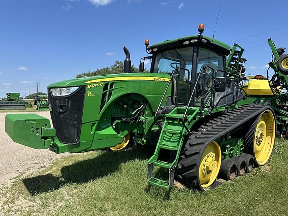 Image of John Deere 8370RT equipment image 1