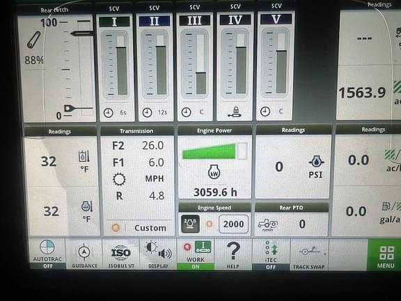 Image of John Deere 8370RT equipment image 2