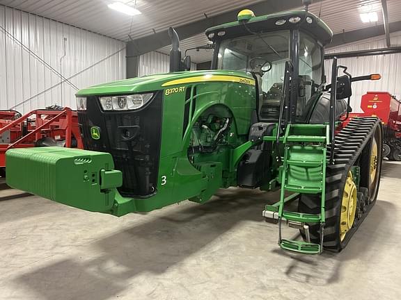 Image of John Deere 8370RT equipment image 2
