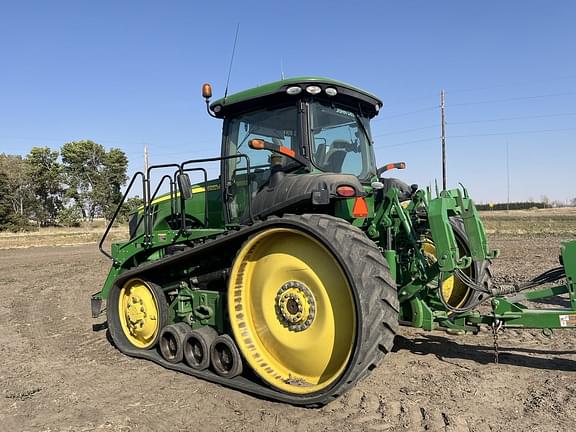 Image of John Deere 8370RT equipment image 2