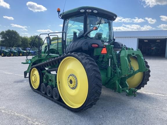 Image of John Deere 8370RT equipment image 2