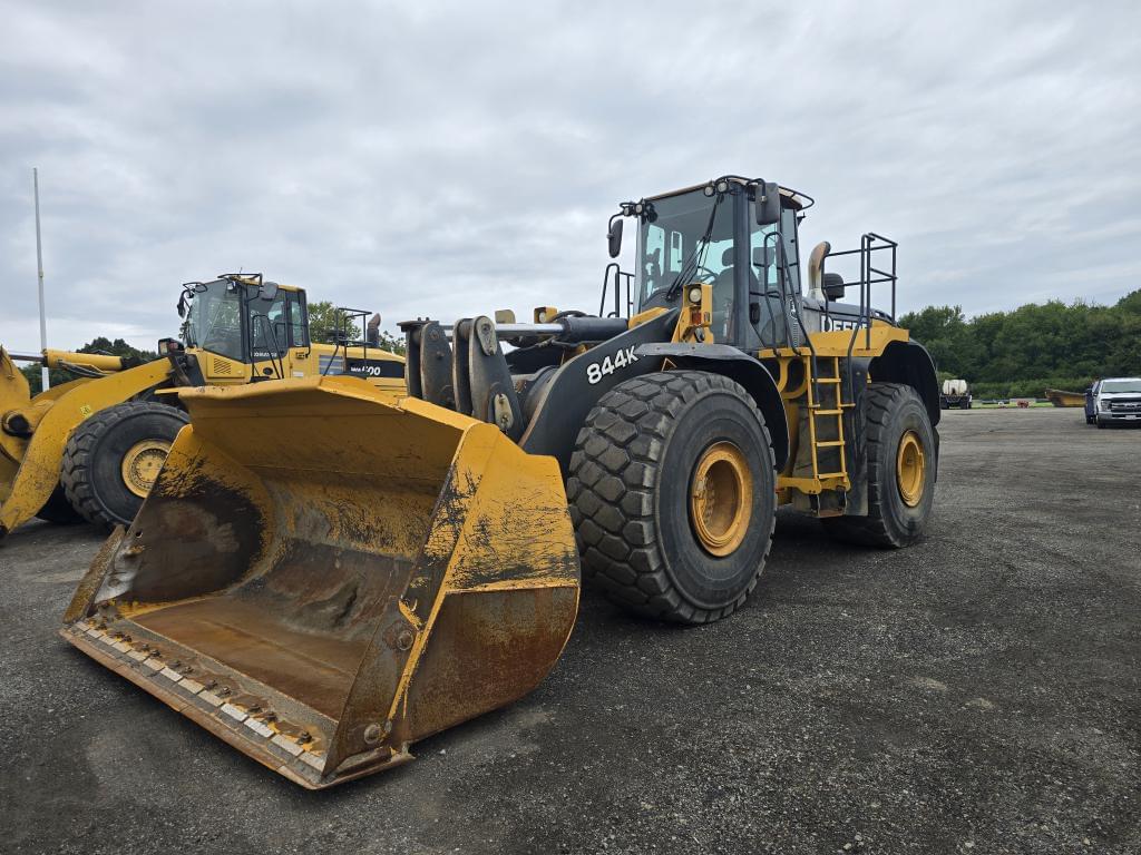 Image of John Deere 844K-II Primary image