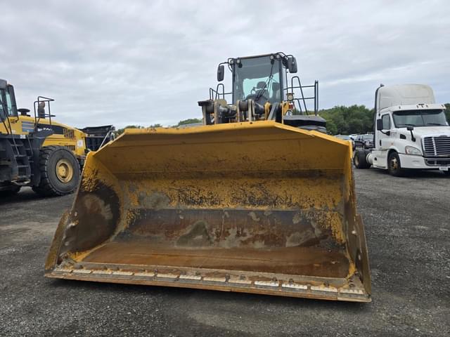 Image of John Deere 844K-II equipment image 1