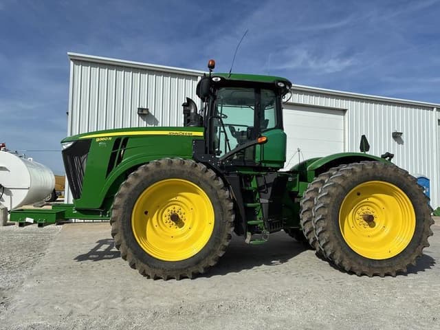 Image of John Deere 9360R equipment image 2