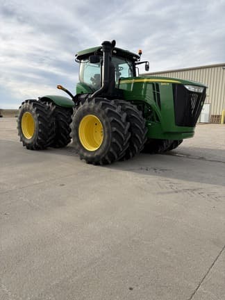 Image of John Deere 9410R equipment image 1