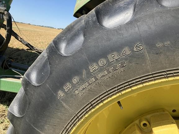 Image of John Deere 9410R equipment image 2