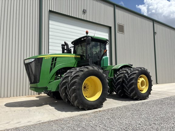 2014 John Deere 9410R Equipment Image0