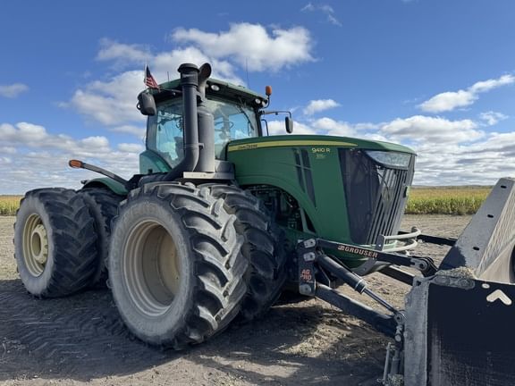 2014 John Deere 9410R Equipment Image0
