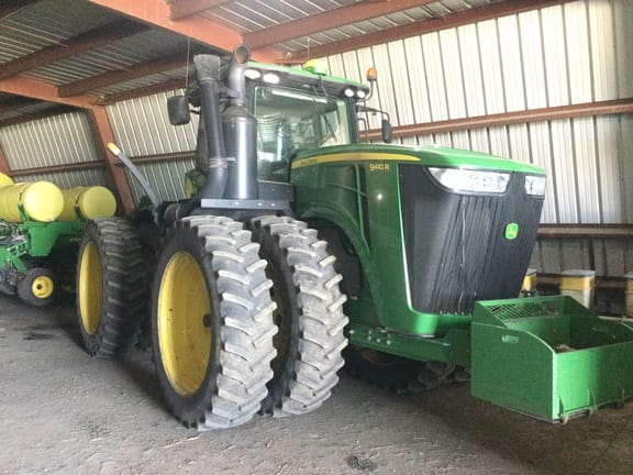 2014 John Deere 9410R Equipment Image0