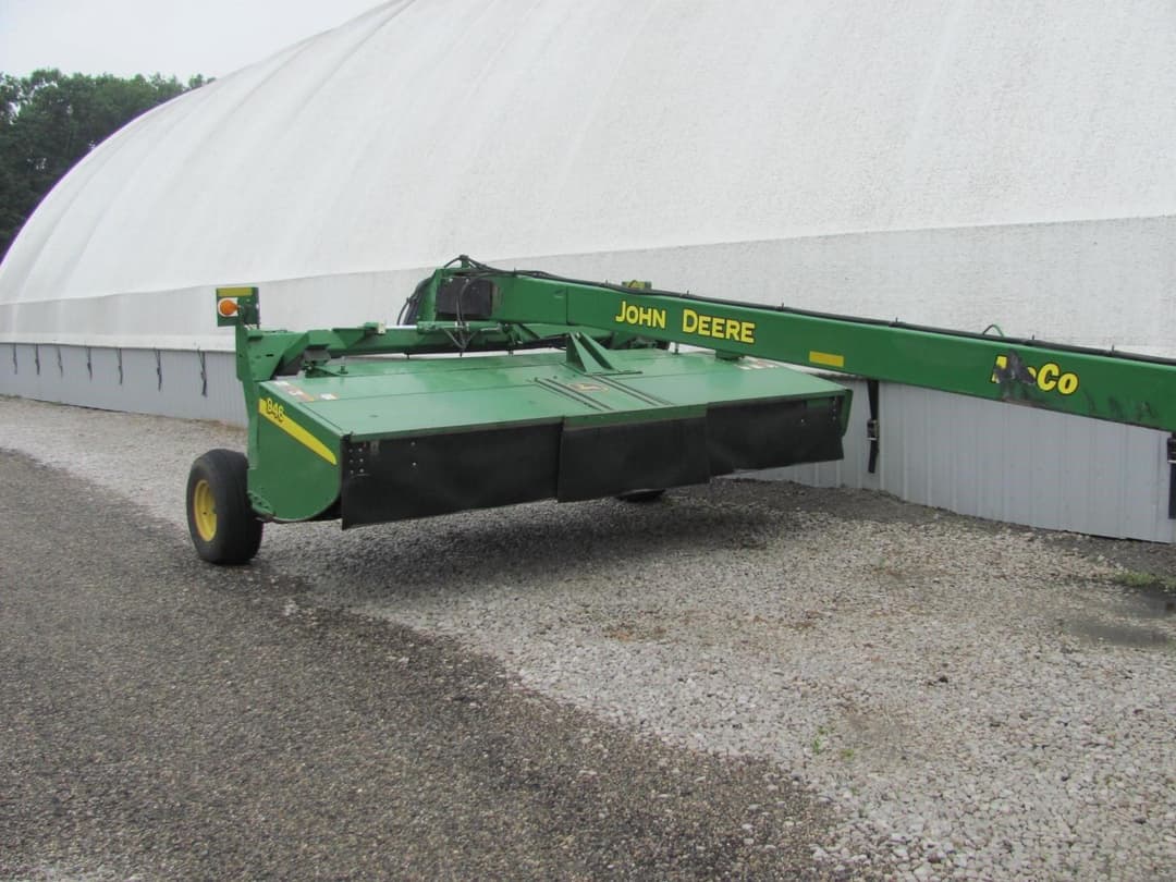 Image of John Deere 946 Primary image