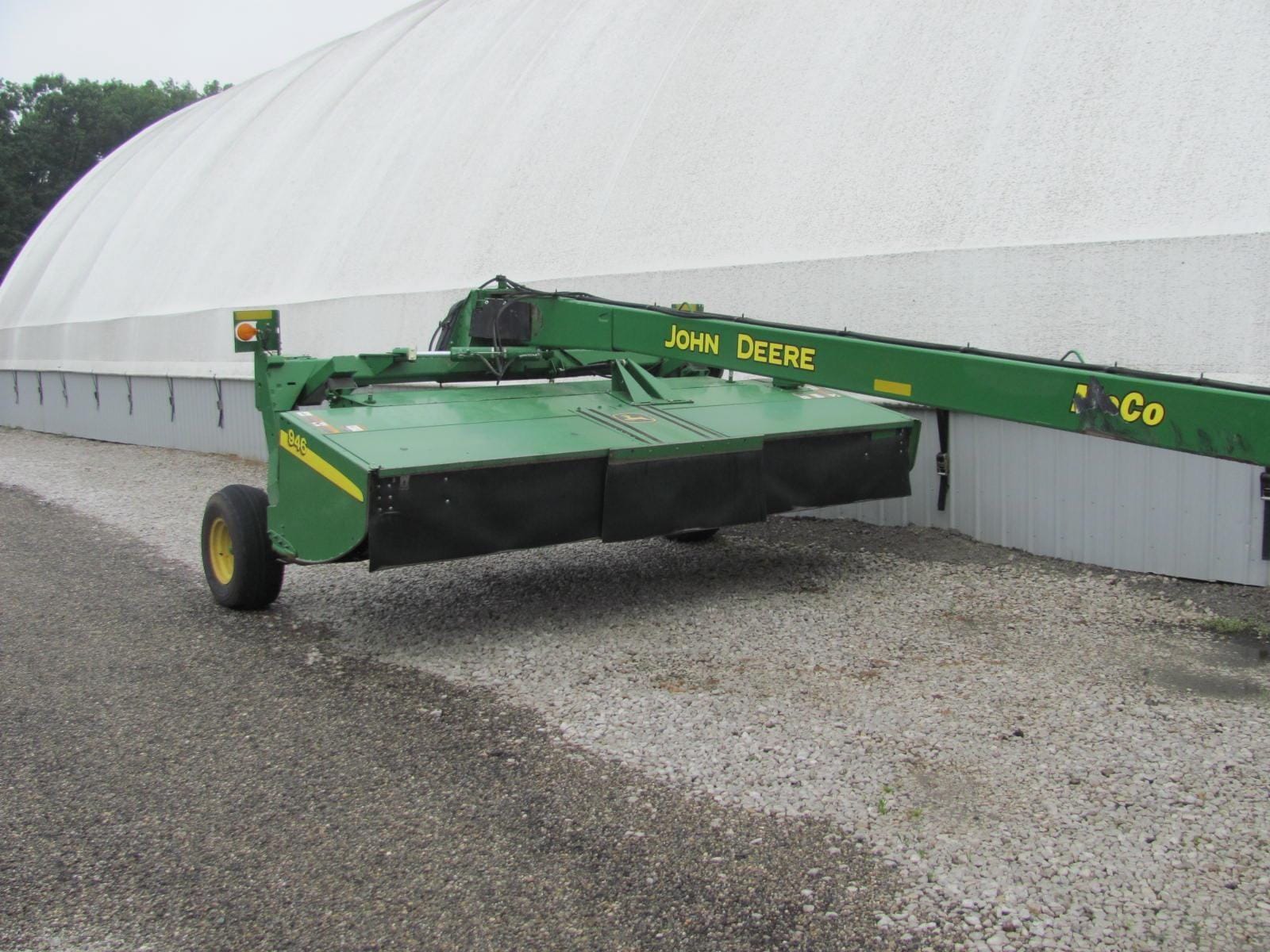 2014 John Deere 946 Equipment Image0