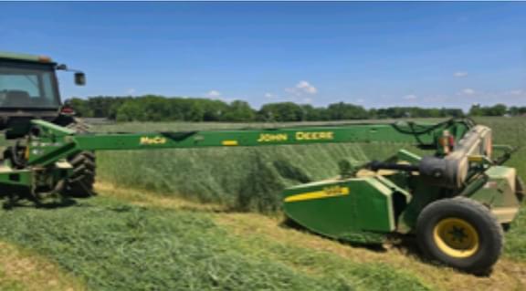 Image of John Deere 946 equipment image 1