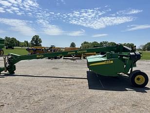 Main image John Deere 946 7