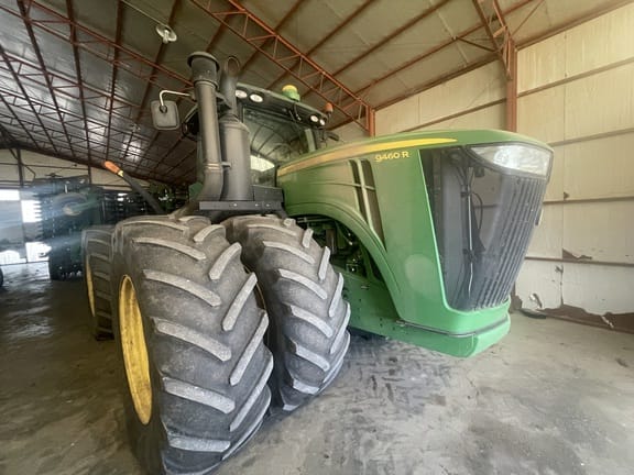 2014 John Deere 9460R Equipment Image0