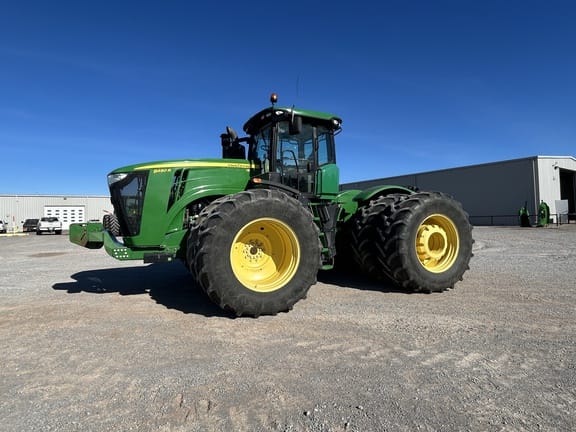 2014 John Deere 9460R Equipment Image0