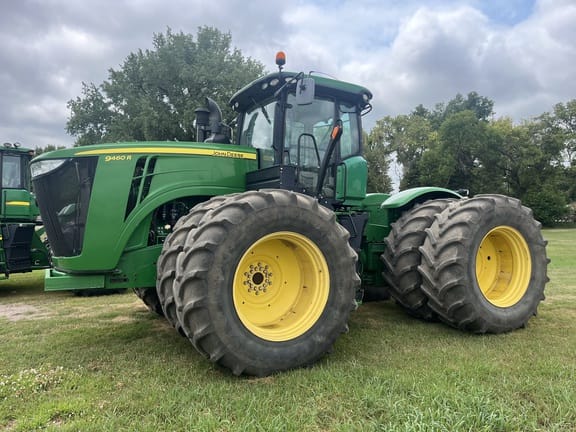 2014 John Deere 9460R Equipment Image0