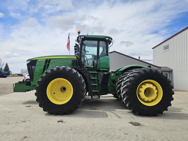 Image of John Deere 9460R equipment image 2