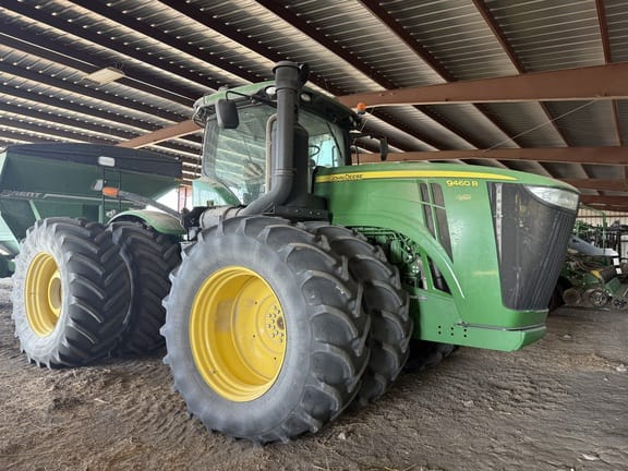 2014 John Deere 9460R Equipment Image0