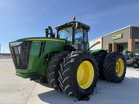 2014 John Deere 9460R Equipment Image0