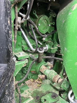 Image of John Deere 9460R equipment image 2