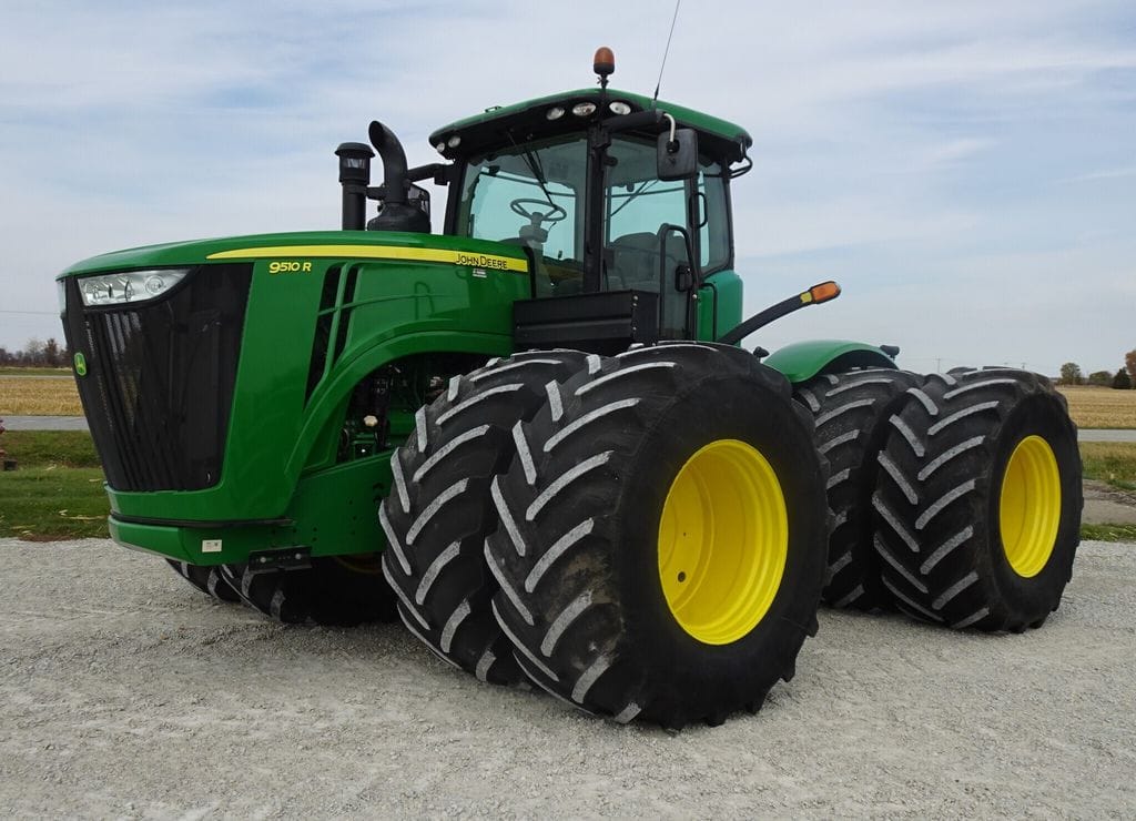 2014 John Deere 9510R Equipment Image0