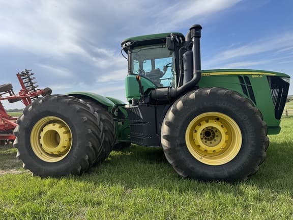 Image of John Deere 9510R equipment image 2