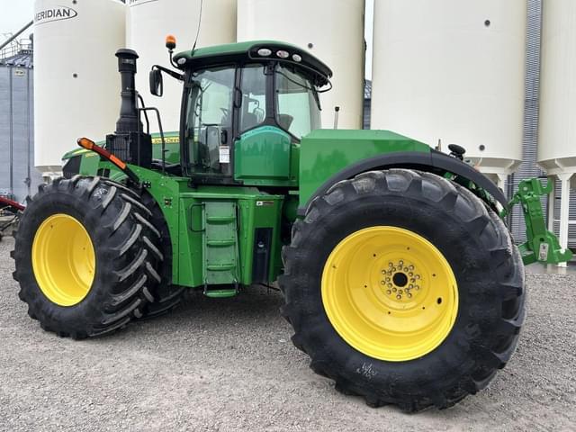 Image of John Deere 9520R equipment image 4