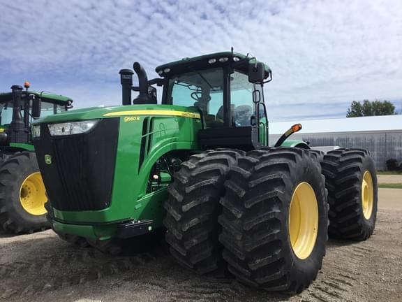 Image of John Deere 9560R Primary image