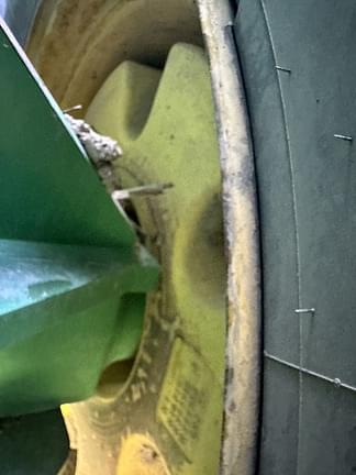 Image of John Deere 9560R equipment image 2