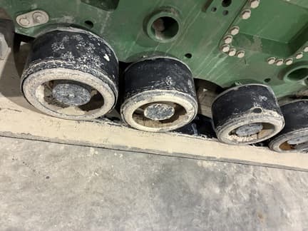 Image of John Deere 9560RT equipment image 3