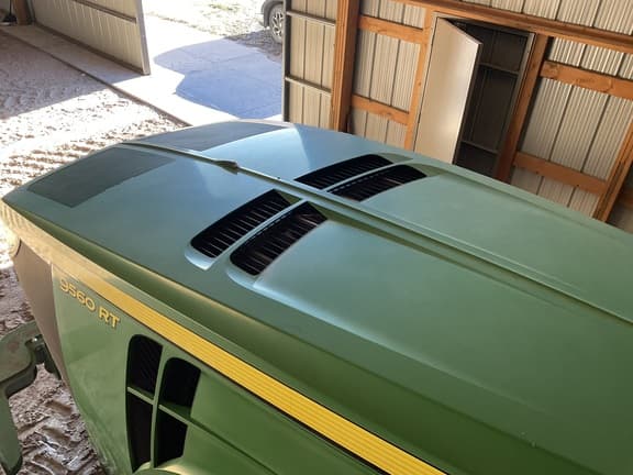 Image of John Deere 9560RT equipment image 2