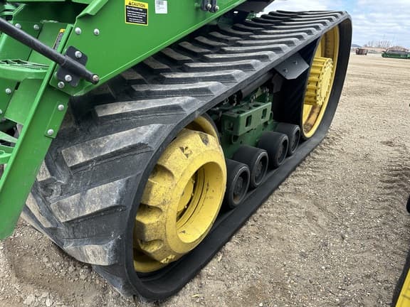 Image of John Deere 9560RT equipment image 2