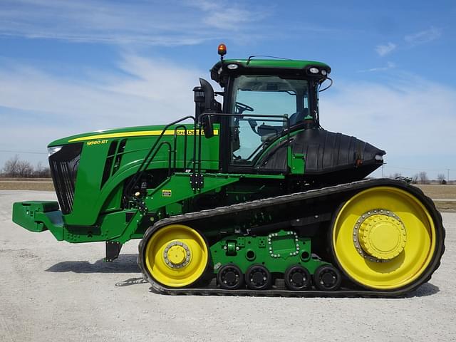 Image of John Deere 9560RT equipment image 2