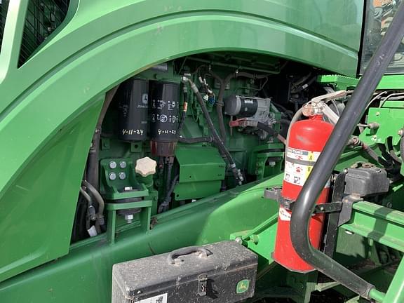 Image of John Deere 9560RT equipment image 4