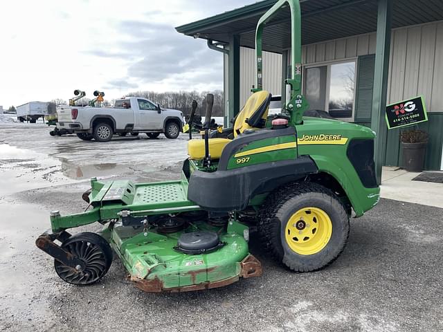 Image of John Deere 997 equipment image 4