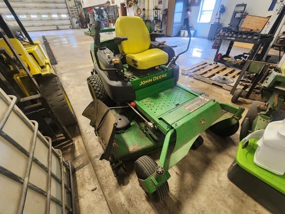 Image of John Deere 997 equipment image 1