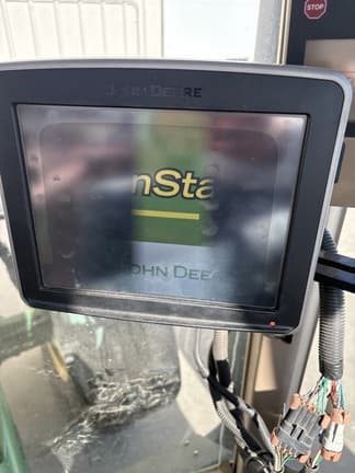 Image of John Deere GS3 2630 Image 0