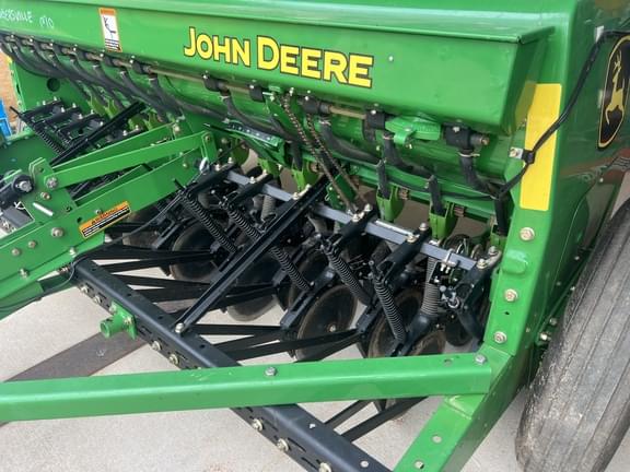 Image of John Deere BD1108 equipment image 1