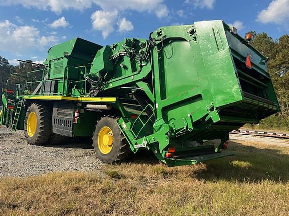 Image of John Deere CP690 equipment image 2