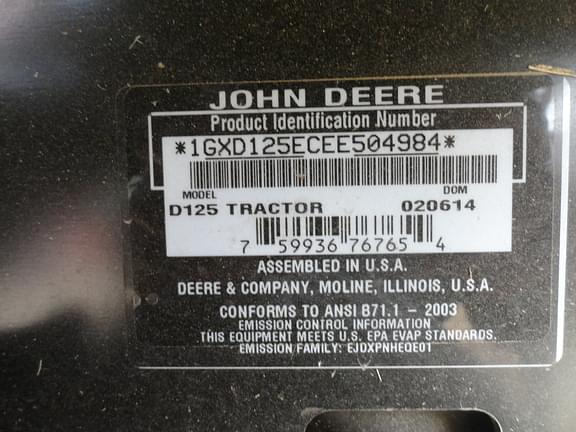 Image of John Deere D125 equipment image 4