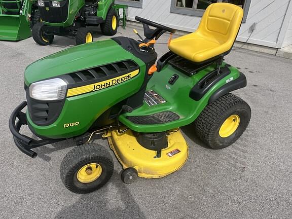 Image of John Deere D130 Primary image