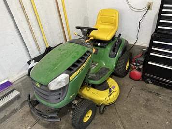 Main image John Deere D130