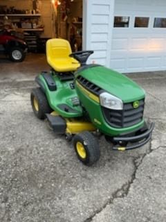 Main image John Deere D130