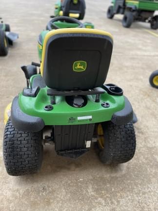 Image of John Deere D140 equipment image 4