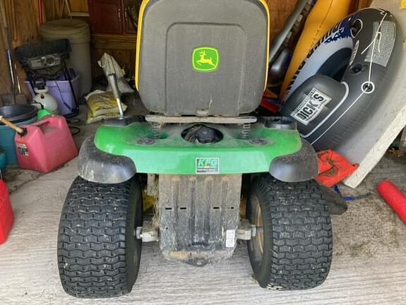 Image of John Deere D140 equipment image 3