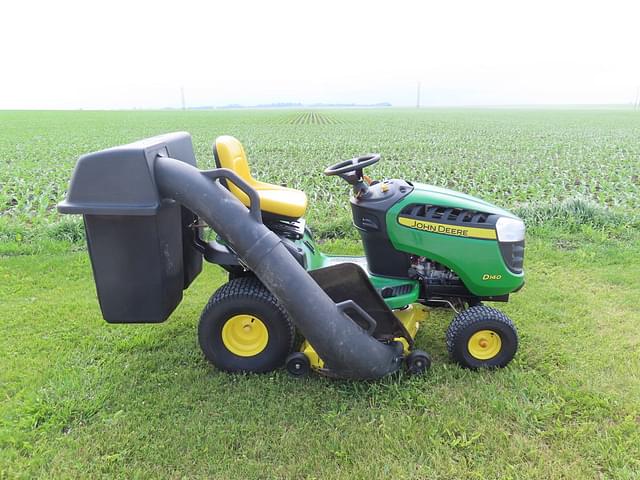 Image of John Deere D140 equipment image 1