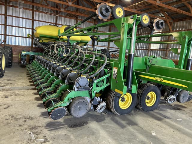 Image of John Deere DB60 equipment image 3