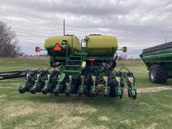 Image of John Deere DB60 equipment image 3