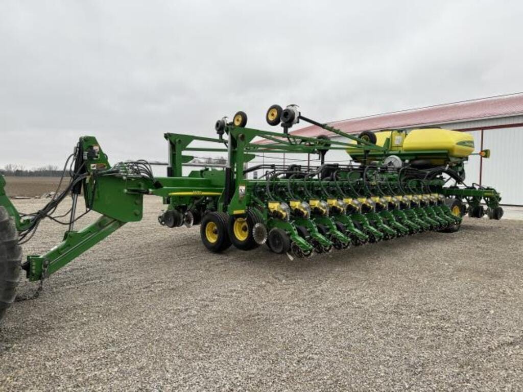 Main image John Deere DB60