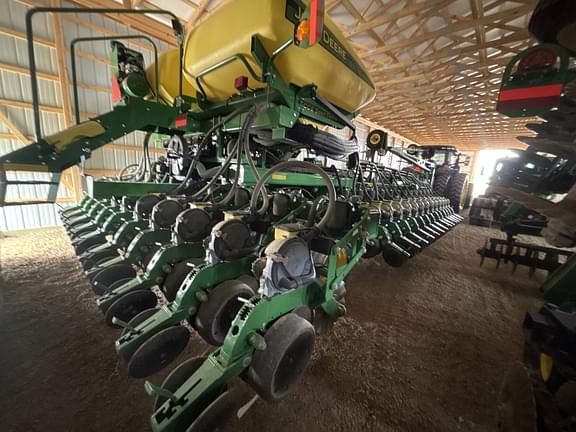 Image of John Deere DB60 equipment image 4